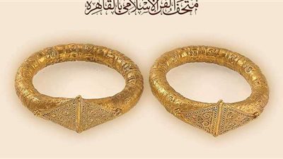 السياحة تشارك متابعي وسائل التواصل بعرض أهم القطع الأثرية بالمتاحف