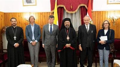 بطريرك الكاثوليك يستقبل السفير البلجيكي بالقاهرة