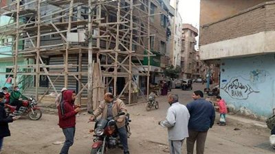 عرضا طفلتهما للبيع مقابل ٥٠ ألف جنيه.. قصة زوجين يعانيان من الديون.. تم ضبطهما متلبسين بشبرا الخيمة.. والنيابة تطلب تحليل DNA