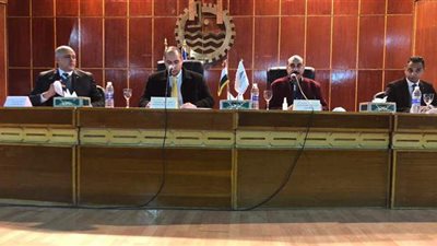 رئيس حماية المنافسة ومحافظ أسوان يفتتحان ورشة 