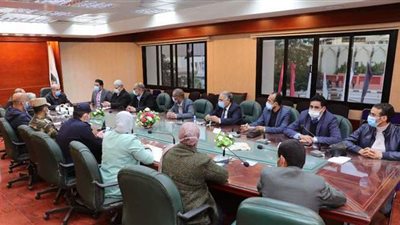 انعقاد لجنة مواجهة الأزمات والكوارث بسوهاج لمتابعة سوء الأحوال الجوية