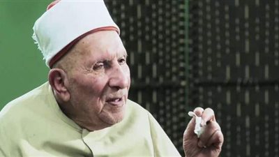 أهالي شبين القناطر يودعون جثمان عم الشيخ محمد جبريل