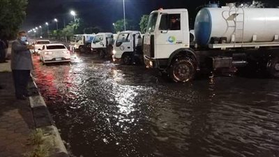 طوارئ بشركات مياه الشرب والصرف الصحي لمواجهة الأمطار| صور