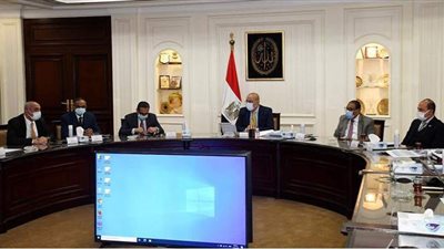 وزير الإسكان يترأس اجتماع لجنة متابعة تنفيذ مبادرة 