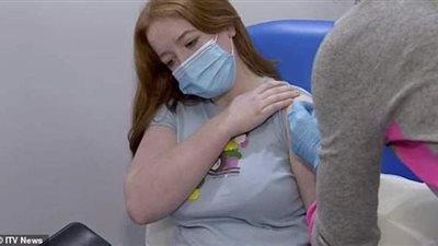 للتأكد من فعاليته مع صغار السن.. بريطانيا تطعم 300 طفل بلقاح أكسفورد