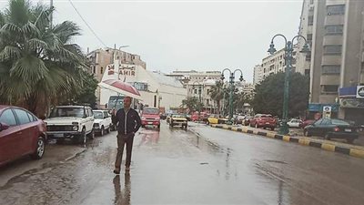 غيوم وأمطار غزيرة.. 15 صورة ترصد موجة الطقس السيئ في الإسكندرية