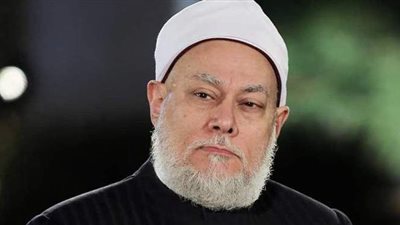 ما حكم الحلف بغير الله والترجى بالنبى عليه السلام ؟