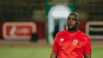 «العرضيات» محور جلسة موسيماني مع ثنائى الأهلي