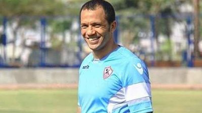 عبد الحليم علي يحتوي أزمة المثلوثي بعد استبعاده من قائمة الزمالك