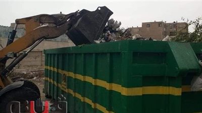 رفع ١٣٠ طن قمامة بحي ثالث الإسماعيلية | صور