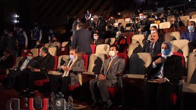 وزير الشباب والرياضة: 