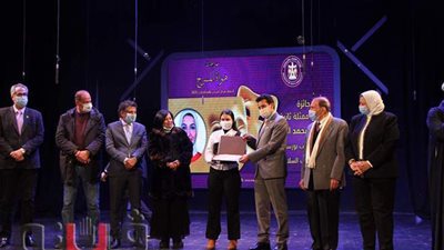 وزير الرياضة يعلن جوائز الموسم السادس لمهرجان هواة المسرح | صور