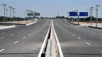 سيولة مرورية عالية بمحور العبور مع تقاطع 26 يوليو | فيديو