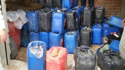 ضبط 200 طن بترول خام محملين على 4 سيارات نقل عقب سرقتها من خط السويس