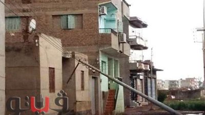 سقوط لوحات إعلانية وانهيار عقار وميل عمود.. حصاد سوء الأحوال الجوية بالدقهلية