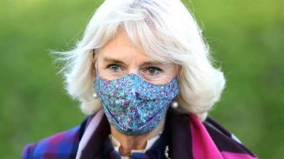 دوقة كورنوال وزوجها يتلقيان لقاح كورونا