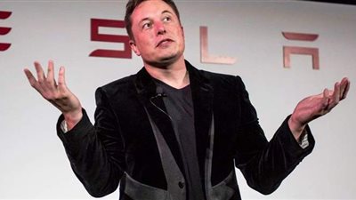 بأرقام تفوق الخيال.. ماسك يتفوق على بيزوس ويتربع على عرش أغنى رجل في العالم