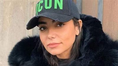 بالمستندات.. النيابة تأمر بضبط سارة الطباخ بعد صدور ٣ أحكام ضدها