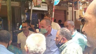 محاضر ومخالفات بالجملة في حملات تموينية بالإسكندرية