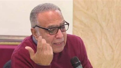 محمد العدل منتقدًا تصريحات تامر أمين: تنمر يعاقب عليه القانون