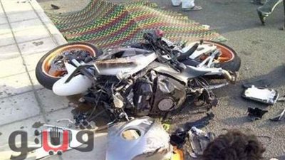 مصرع طفل وإصابة شخصين في تصادم دراجة بخارية بـ