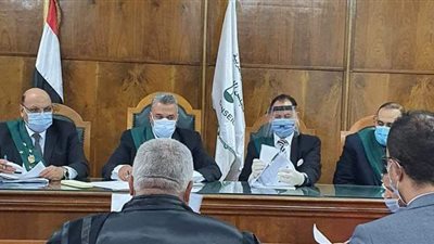 الإدارية العليا تفصل ٩ عاملين بالتربية والتعليم تعاطوا الحشيش والترامادول