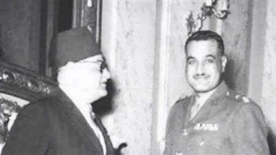 تعرف على سبب إعفاء الكاتب فكري أباظة من عمله الصحفى