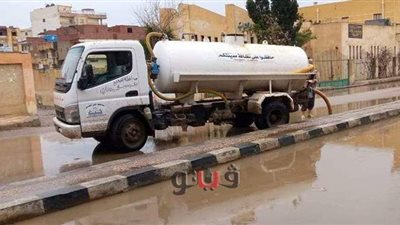 استمرار رفع مياه أمطار عاصفة أليكسا 2 من كفر الشيخ | صور