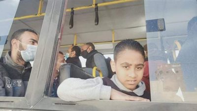 قاطنو عقار كرموز المائل يطلقون الزغاريد فرحاً بنقلهم إلى 