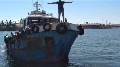 أول صور لـ لانش بورسعيد المنكوب قبل غرقه بساعات وعلى متنه خمسة أشخاص |صور