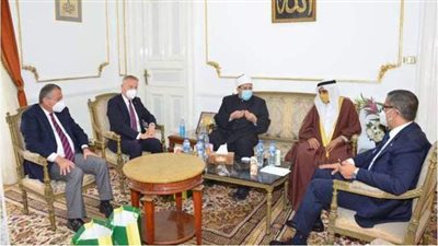 وزير الأوقاف يستقبل رئيس البرلمان العربي ووفدا أوروبيا