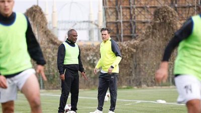 خالد جلال يقود أول مران للبنك الأهلي | صور