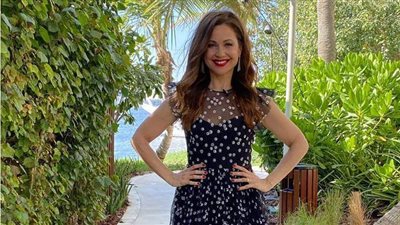 ريا أبي راشد بإطلالة جذابة في أحدث ظهور لها بدبي