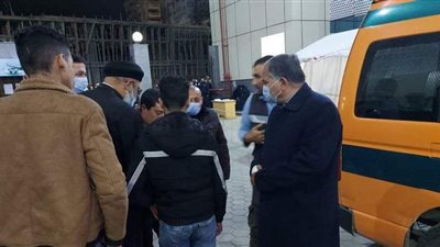 وصول جثمان شهيد حادث اللانش البحري لمستشفى السلام ببورسعيد | صور