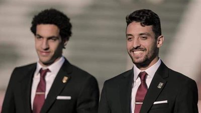 طاهر محمد ينتظم في التدريبات الجماعية للأهلي.. الخميس