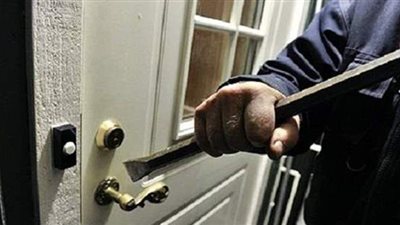 الاستماع لأقوال مالك شقة سرقت منه مشغولات ذهبية في الجيزة