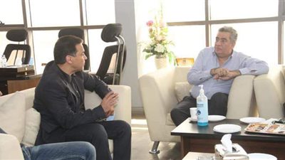 اتحاد الكرة يناقش مع حسام البدري ترتيبات معسكر المنتخب في مارس ​