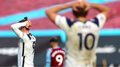 وست هام يعمق جراح توتنهام ومورينيو في الدوري الإنجليزي