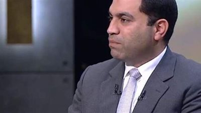 برلماني: تقنين أوضاع الباعة الجائلين يدمجهم فى الاقتصاد الرسمى للدولة