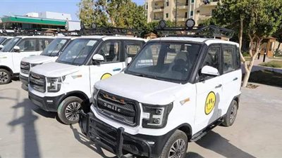 تدشين أول سيارات صديقة للبيئة بالوادي الجديد | صور