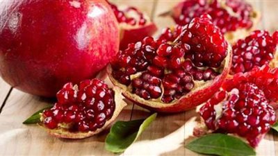 ما هي فوائد قشر الرمان على جمال بشرتك؟