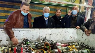 مصادرة 35 شيشة وتشميع مقهيين في حملة بديرب نجم بالشرقية