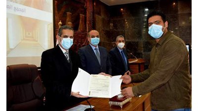 نيفين جامع: بدء تسليم خطابات التخصيص لـ 300 مستثمر بالمجمعات الـ 7 الجديدة بإجمالي 501 وحدة صناعية