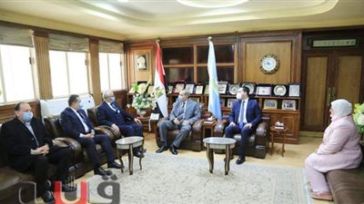 محافظ كفرالشيخ يتابع أعمال المدرسة الدولية الحكومية للغات | صور