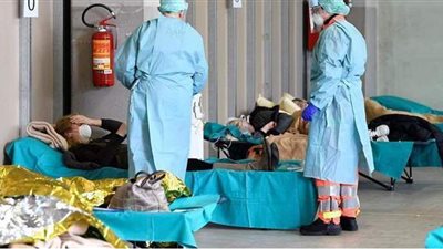 الإمارات تسجل 2105 إصابات جديدة بكورونا و15 حالة وفاة