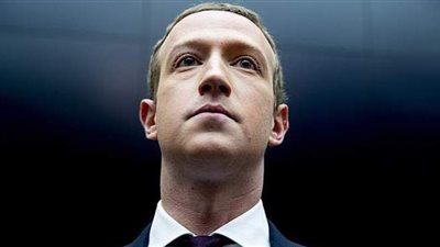 بعد حظر مارك زوكربيرج للأستراليين.. محاولة يوتيوب السيطرة على فيسبوك