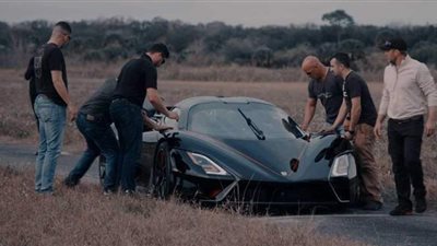 سيارات SSC  تواتارا تحطم الأرقام القياسية لأسرع سيارة في العالم