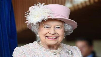 ملكة بريطانيا تظهر فى لقاء تليفزيوني قبل مقابلة هاري وميجان