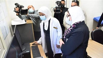 هالة زايد: رضا المواطنين المؤشر الرئيسي لنجاح التأمين الصحي الشامل