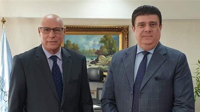 حسين زين يلتقي المشرف على قطاع الإعلام بجامعة الدول لتفعيل التعاون المشترك